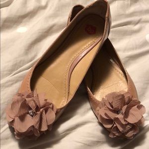 BP B.P. NORDSTROM Nude Flower Flats Patent Leather